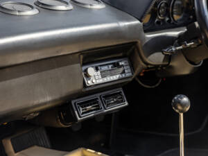 Image 35/80 of Ferrari 308 GTSi Quattrovalvole (1985)