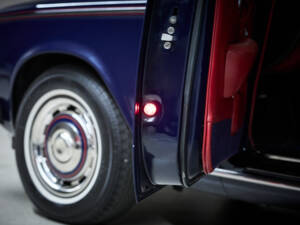 Image 66/100 de Rolls-Royce Silver Shadow II (1979)