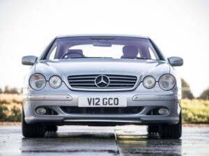 Immagine 4/7 di Mercedes-Benz CL 600 (2000)