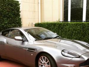 Bild 1/9 von Aston Martin V12 Vanquish S (2007)