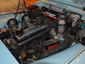 Image 32/42 of Triumph TR 3A (1960)