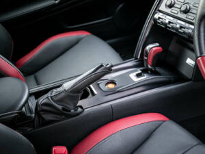 Bild 21/37 von Nissan GT-R Black Edition (2016)