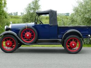 Image 6/14 of Ford Model A (1928)