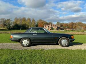 Image 62/71 of Mercedes-Benz 420 SL (1988)