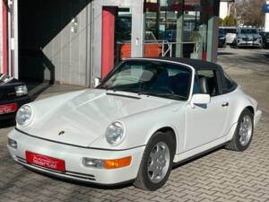 Image 1/20 of Porsche 911 Carrera 2 (1990)