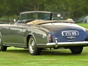 Immagine 11/50 di Bentley S 1 Continental DHC (1955)