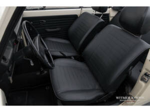 Bild 4/27 von Volkswagen Käfer 1303 LS (1974)