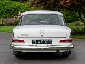 Image 7/21 of Mercedes-Benz 190 c (1965)