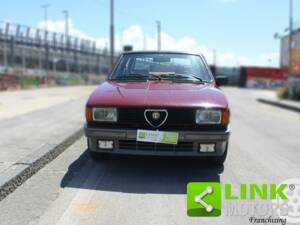 Bild 2/10 von Alfa Romeo Giulietta 1.6 (1984)