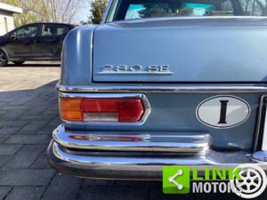 Afbeelding 9/10 van Mercedes-Benz 280 SE (1970)