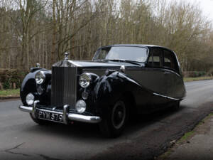 Image 3/15 of Rolls-Royce Silver Dawn (1956)