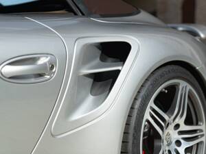 Image 30/50 of Porsche 911 Turbo (2008)