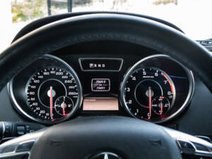 Image 28/50 de Mercedes-Benz G 63 AMG (LWB) (2013)