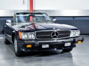 Immagine 4/7 di Mercedes-Benz 380 SL (1982)