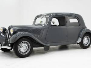 Image 1/15 of Citroën Traction Avant 11 BL (1950)