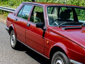 Imagen 21/50 de Alfa Romeo Giulietta 1.6 (1981)