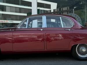 Image 3/25 de Jaguar S-Type 3.8 (1965)