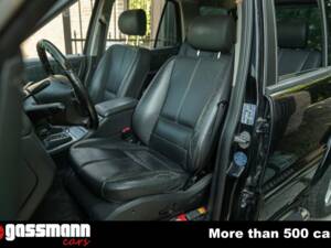 Image 10/15 of Mercedes-Benz ML 55 AMG (2000)