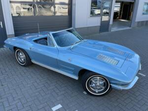 Image 17/22 of Chevrolet Corvette Sting Ray Convertible (1963)