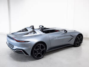 Bild 7/47 von Aston Martin V12 Speedster (2021)