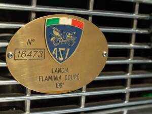 Image 29/50 of Lancia Flaminia Coupe Pininfarina (1961)