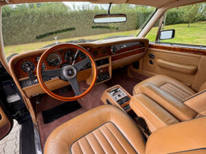 Bild 38/90 von Rolls-Royce Silver Spur (1988)