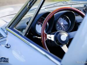 Image 19/60 of Alfa Romeo 2000 Spider Veloce (1973)