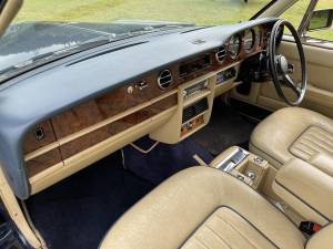 Image 6/12 of Bentley Mulsanne Turbo (1984)