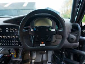 Image 11/14 of Porsche 911 GT2 RSR (2000)