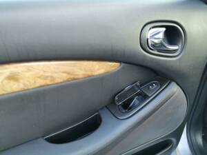 Image 24/47 de Jaguar S-Type 2.5 V6 (2005)