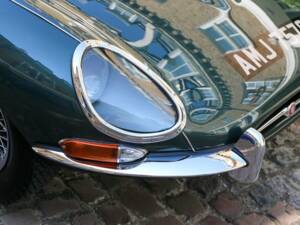 Immagine 13/50 di Jaguar E-Type 4.2 (1965)