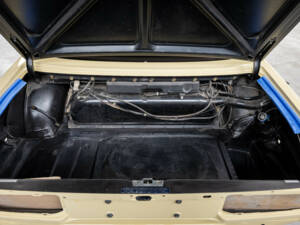 Image 16/33 of Mercedes-Benz 350 SL (1973)