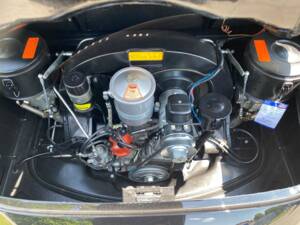 Image 19/23 of Porsche 356 1600 Speedster (1956)
