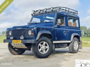 Image 8/39 de Land Rover Defender 90 (1997)