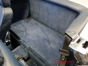Image 20/50 of Mercedes-Benz 560 SL (1988)