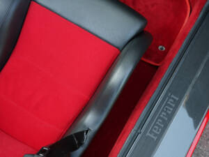 Imagen 34/50 de Ferrari F 355 F1 GTS (1998)