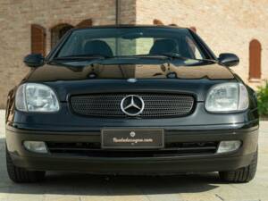Image 3/50 of Mercedes-Benz SLK 200 Kompressor (1998)
