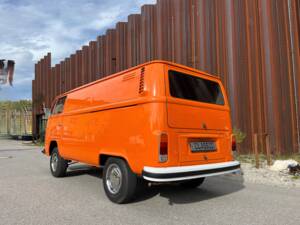 Afbeelding 8/87 van Volkswagen T2b panel van (1977)