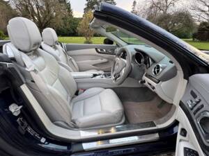 Bild 22/31 von Mercedes-Benz SL 350 (2013)