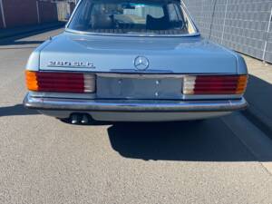 Bild 4/26 von Mercedes-Benz 280 SLC (1978)