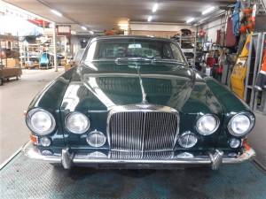 Image 24/50 of Jaguar 420 G (1968)