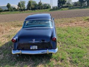 Image 36/74 of Ford Crestline Victoria (1954)