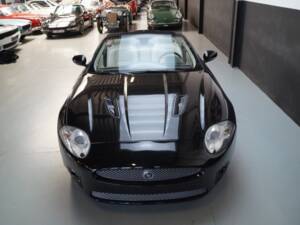 Immagine 12/65 di Jaguar XKR (2009)