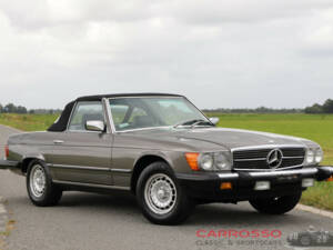 Bild 42/42 von Mercedes-Benz 380 SL (1982)