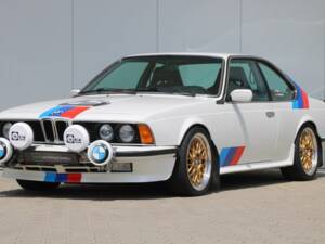 Image 2/26 of BMW 635 CSi (1986)