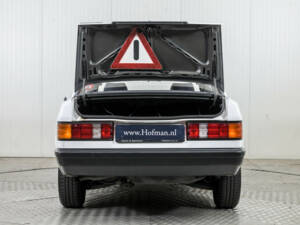 Image 41/50 of Mercedes-Benz 190 D (1986)