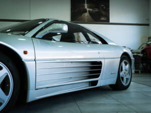 Afbeelding 5/25 van Ferrari 348 TB (1989)