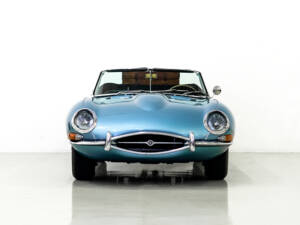 Bild 2/60 von Jaguar E-Type 4.2 (1967)