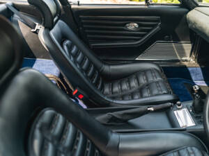 Image 14/30 de Ferrari 365 GTB&#x2F;4 Daytona (1973)