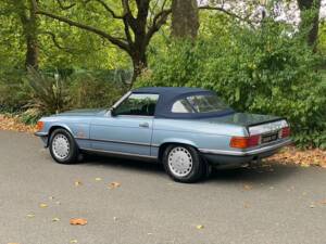 Imagen 13/50 de Mercedes-Benz 500 SL (1989)